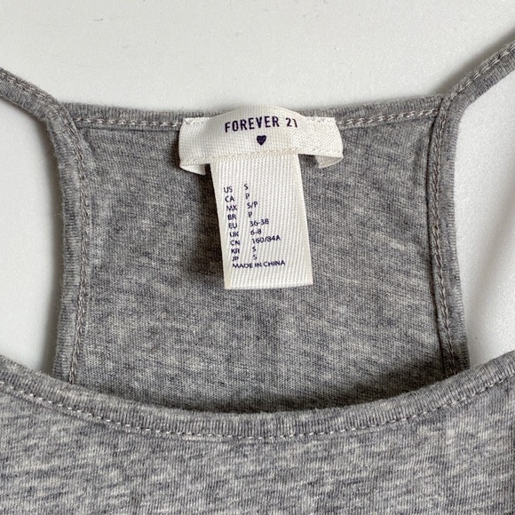 Gray tank top - Picture 4 of 5